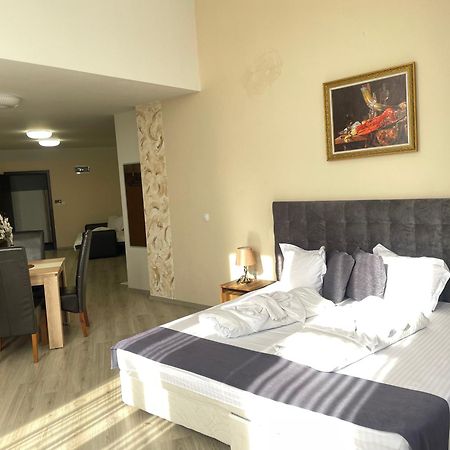 Hotel Ostrova Plovdiv Kültér fotó