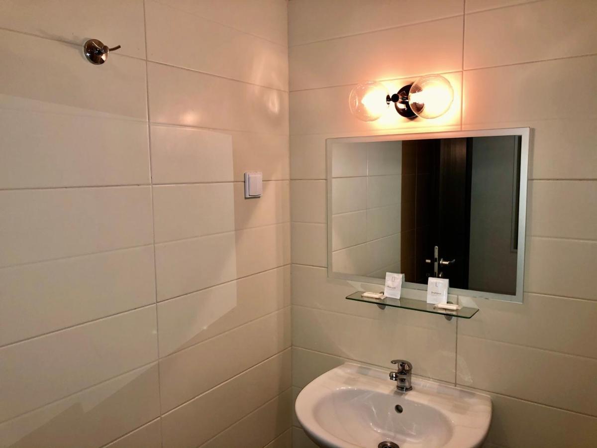 Hotel Ostrova Plovdiv Kültér fotó