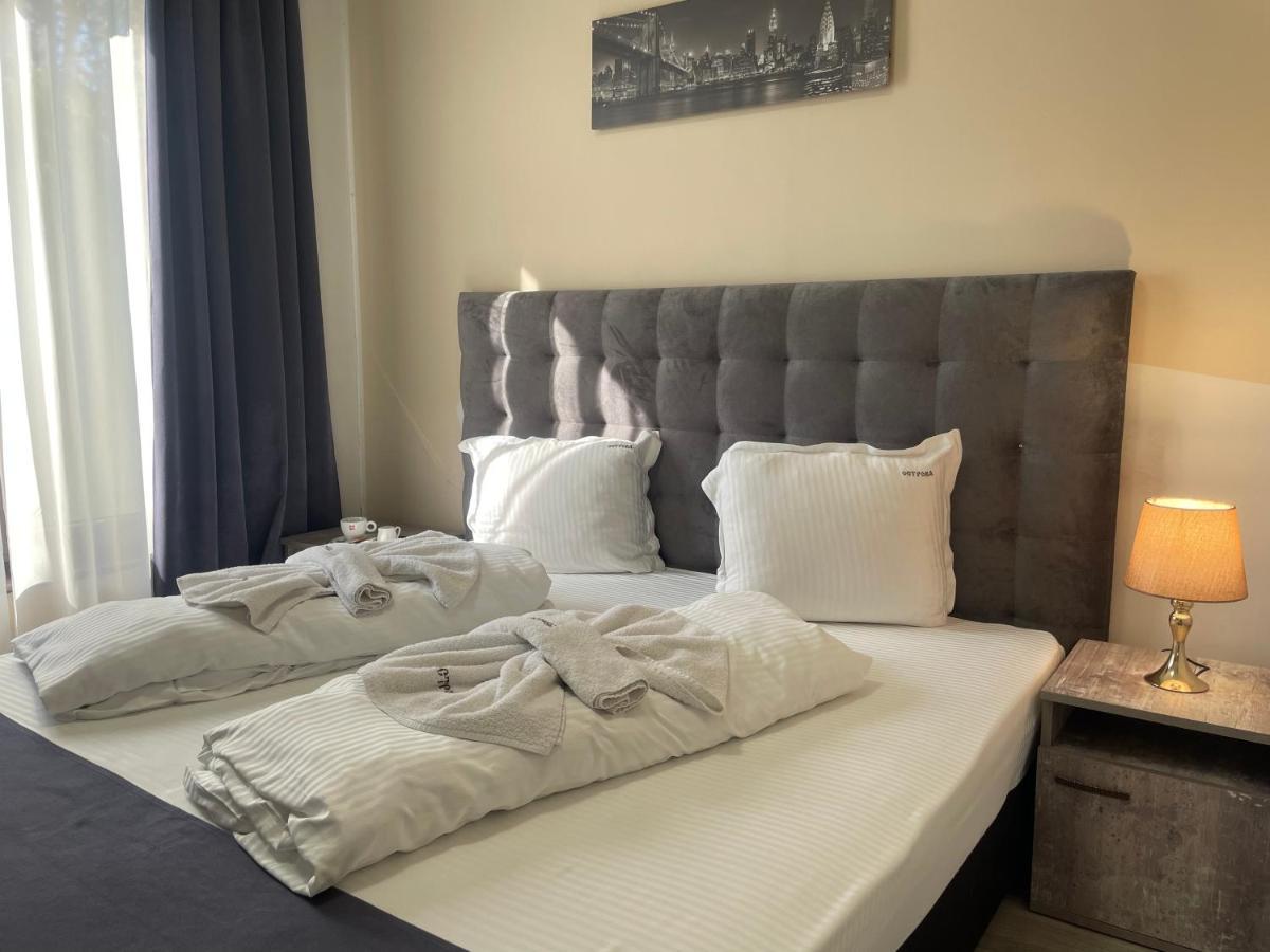 Hotel Ostrova Plovdiv Kültér fotó