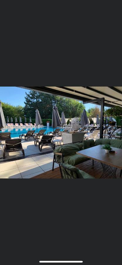 Hotel Ostrova Plovdiv Kültér fotó