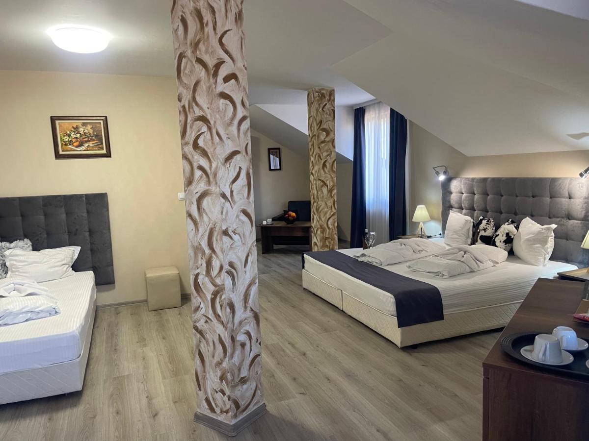 Hotel Ostrova Plovdiv Kültér fotó