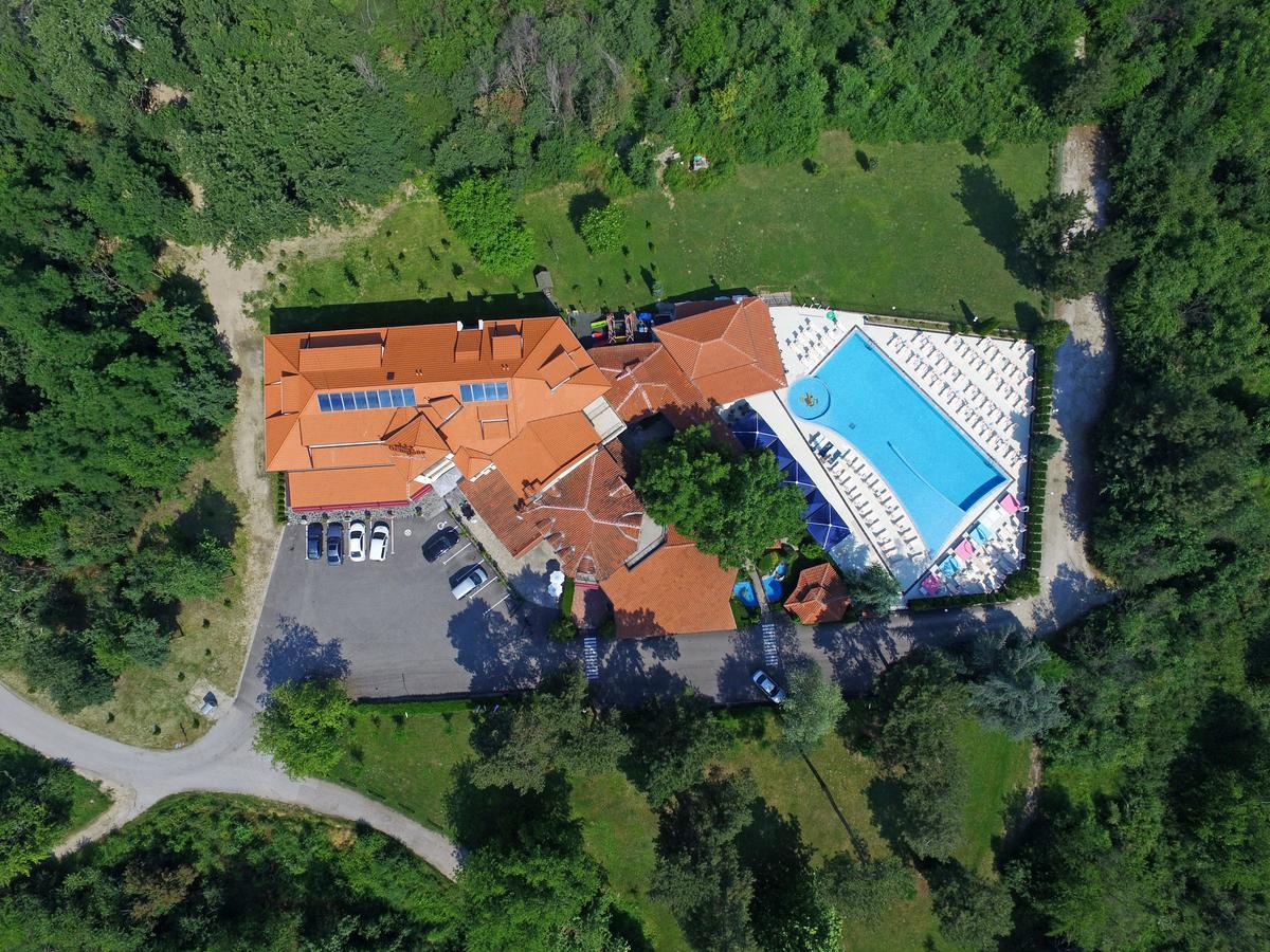 Hotel Ostrova Plovdiv Kültér fotó