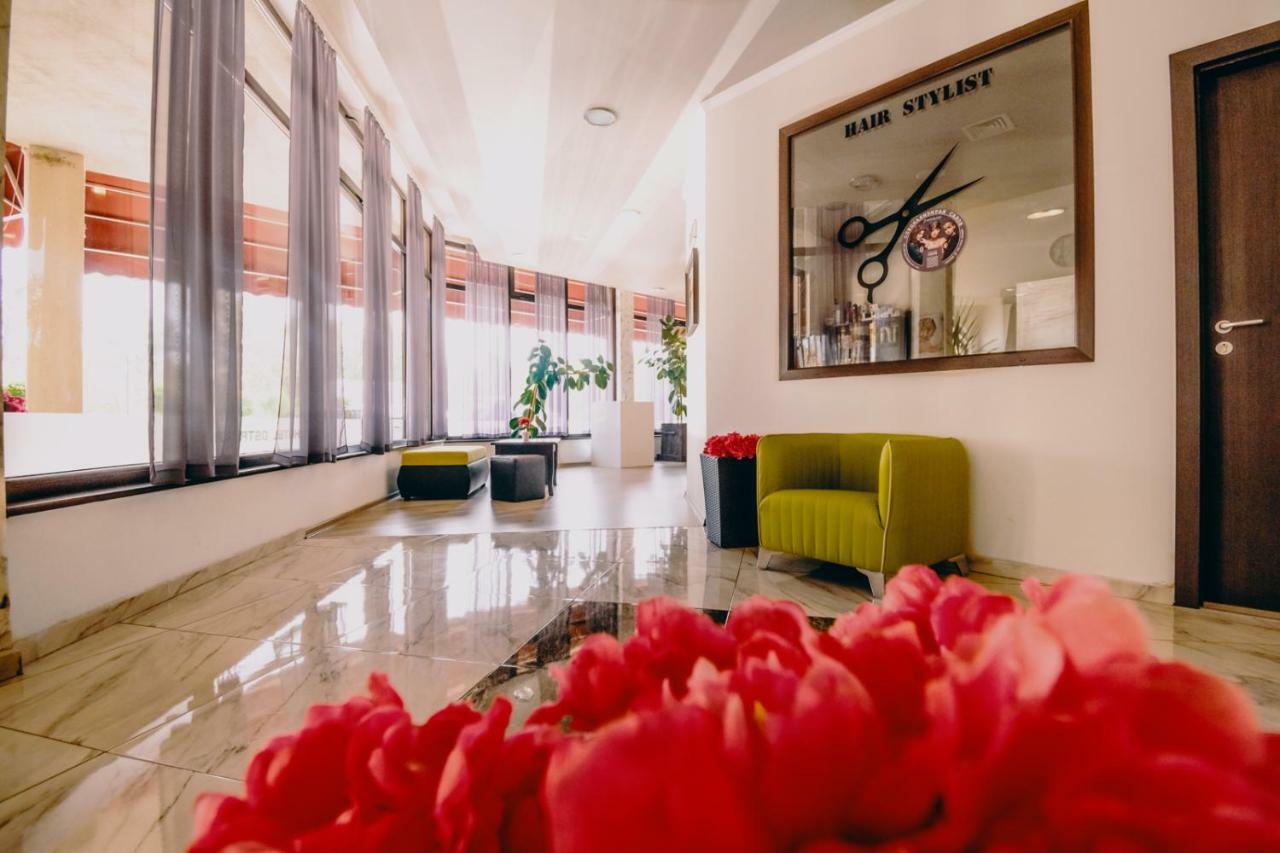 Hotel Ostrova Plovdiv Kültér fotó